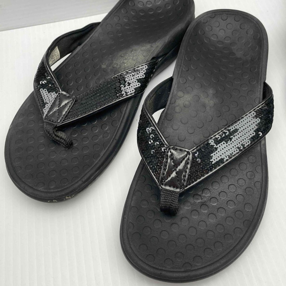 Vionic black, size 5, orthotic sandals